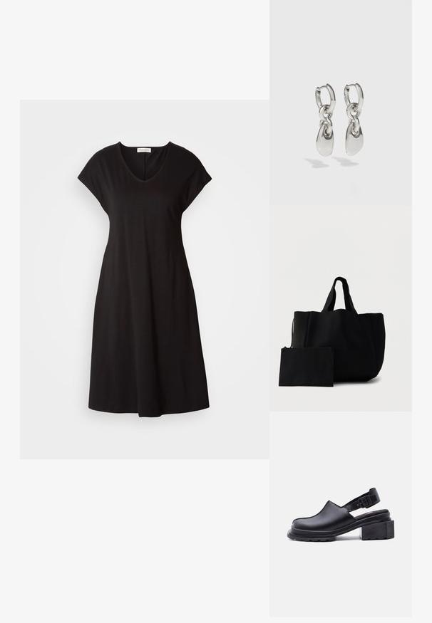 Sort kjole med korte ærmer og V-hals. Lavet af blødt, let stof. A-formet silhuet, der falder lige over knæet. Uden mønstre eller detaljer.; Sort læder slingback-sko med lukket tå, justerbar spænde-rem, kraftig lav hæl og tekstureret sål på hvid baggrund.; Sort tekstureret mulepose med to korte håndtag, ledsaget af en matchende rektangulær pung med lynlås, sat mod en hvid baggrund.; Sølvøreringe med forlængede ovale led, der har en poleret overflade og en struktureret dråpevedhæng. Enkel design med glatte kanter.