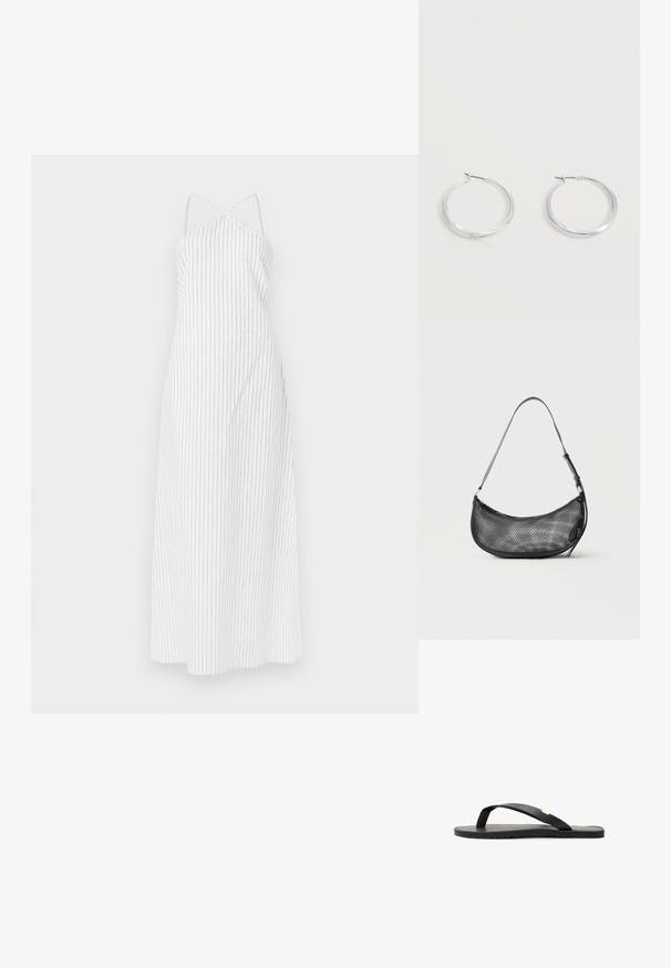 Robe blanche à rayures avec un design à dos croisé, fabriquée en tissu léger. Présente de fines rayures verticales noires et une silhouette fluide.; Tongs noires avec une semelle plate, une semelle intérieure texturée noire, des sangles lisses et un petit accent doré près du séparateur de orteils.; Petit sac d'épaule noir en mesh en forme de croissant avec une lanière fine réglable, sur un fond clair uni.; Boucles d’oreilles créoles en métal argenté avec une surface lisse légèrement incurvée et des fermoirs à clapet sur un fond blanc uni.