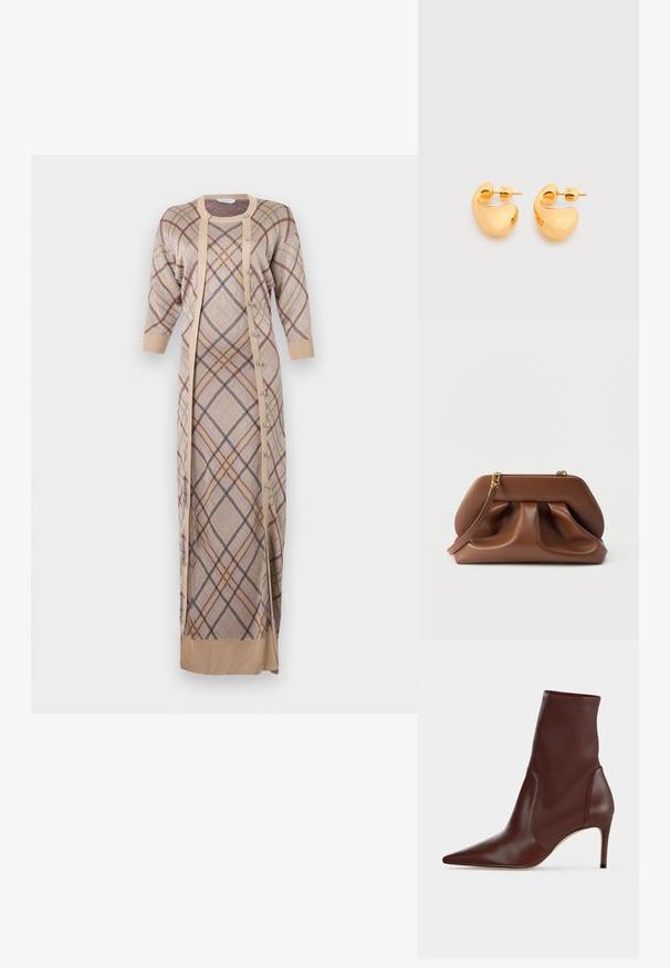 Rabanne Maxi šaty - beige; Tmavohnedá kožená členková topánka s špicatou špičkou a úzkym vysokým podpätkom na jednoduchom svetlom pozadí.; Hnedá kožená kabelka do ruky so zhromaždeným dizajnom, zlatými kovaniami a odnímateľným remienkom na zápästie na bielom pozadí.; Pár malých, robustných náušníc so zlatým tónom v tvare hladkých, zakrivených abstraktných tvarov na svetlom pozadí.