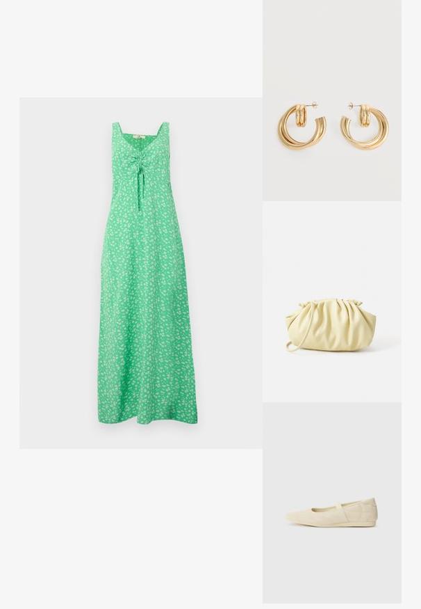 Robe maxi verte sans manches avec un petit motif floral blanc et un détail froncé noué à l'avant sur la poitrine.; Ballerines beiges avec une exterior en cuir lisse, un bout en forme d'amande et une sangle élastique sur le coup de pied, avec des détails de couture subtils.; Sac à main plissé jaune en simili cuir lisse, arborant une forme douce avec une bandoulière unique et un design froncé sur le dessus.; Paire de boucles d'oreilles créoles doubles en or brillant avec attaches à tige sur fond blanc.