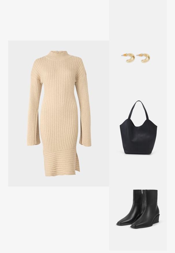 Beiges, geripptes Strickkleid mit einem Stehkragen, langen Ärmeln in lockerer Passform und einem seitlichen Schlitz am Saum, das ein strukturiertes Design zeigt.; Paar schwarze Leder-Stiefeletten mit spitzen Zehen, Keilabsätzen und seitlichen Reißverschlussverschlüssen auf einfachem hellem Hintergrund.; Schwarze Tote-Bag aus glattem Leder, mit einem abgerundeten, offenen Oberteil, zwei Schulterträgern und einem minimalistischen Design.; Goldene, mondförmige Ohrringe mit glatter Oberfläche, die orangefarbene Akzente nahe dem Stecker und silberne Beschläge aufweisen.
