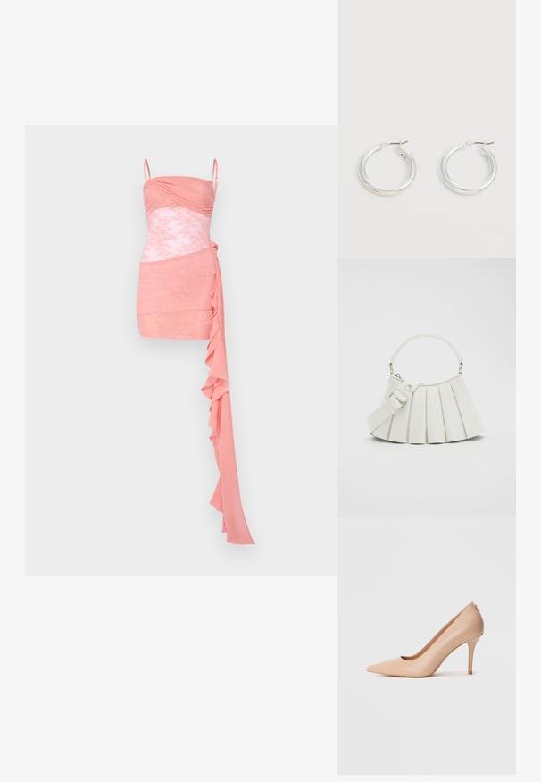 Roze cocktailjurk met een aansluitend lijfje met plooiing, kantaccenten, spaghetisbandjes en een gedrapeerde ruches aan één kant.; Beige leren pump met hoge hak, een puntige neus, een gladde textuur en een slanke naaldhak. Minimalistisch ontwerp met een instapmodel.; Lacoste LENGLEN BAG - Handtas - cristalline; Een paar middelgrote glanzende zilveren oorringen met dunne metalen sluitingen op een lichte neutrale achtergrond.