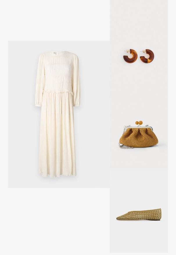 Robe longue de couleur crème avec des manches longues, tissu texturé, corsage froncé et ourlet à volants. Design léger et fluide.; Chaussure plate en or tissée à enfiler avec bout pointu et petit talon, montrée de profil sur fond blanc.; Petite pochette tissée marron avec cadre métallique argenté, deux fermoirs ronds en bois, et une courte chaîne argentée sur fond blanc.; Boucles d'oreilles en acrylique marron en forme de cerceau avec un design incurvé. Quincaillerie dorée. Surface lisse avec une finition brillante.