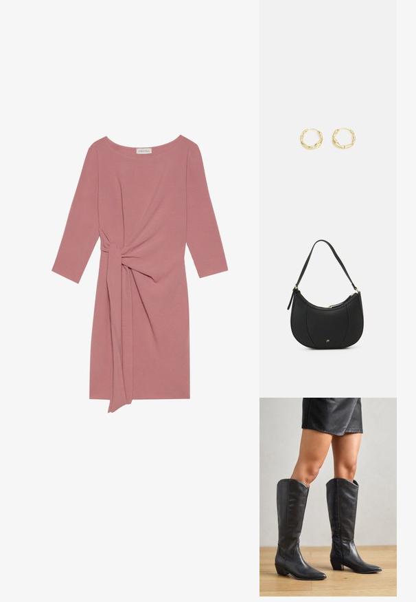 Vestido rosa de longitud a la rodilla con mangas tres cuartos, un detalle anudado en la cintura y una tela suave y texturizada. Escote redondo, diseño sencillo.; Botas negras hasta la rodilla, hechas de cuero suave, con punta afilada, tacón bajo cuadrado y cremallera lateral para facilitar el uso.; Bolso de mano de cuero negro con forma curva, superficie texturizada, costuras frontales y un logo en tono dorado. Cuenta con una sola correa ajustable.; Pendientes de aro de oro con una superficie texturizada e irregular. Presentan un diseño ligero y una forma circular, aptos para el uso diario.