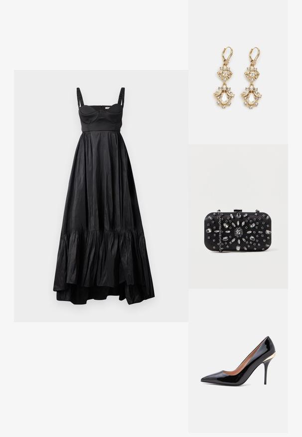 Schwarzes Maxikleid aus glattem Stoff, mit einer taillierten Oberseite, einem Rüschensaum und verstellbaren Schulterträgern.; Schwarzer Pumps aus Lackleder mit spitzer Schuhspitze, schlankem Stilettabsatz und goldenem Akzent nahe der Fersenkappe.; Schwarze Clutch mit rechteckiger Form, verziert mit verschiedenen Strasssteinen in einem floralen Muster, ausgestattet mit einer silbernen Kette zum Tragen.; Ohrringe mit Gold-Finish im Design eines Clusters, das runde und tropfenförmige klare Kristalle zeigt und aufwendige Details präsentiert.
