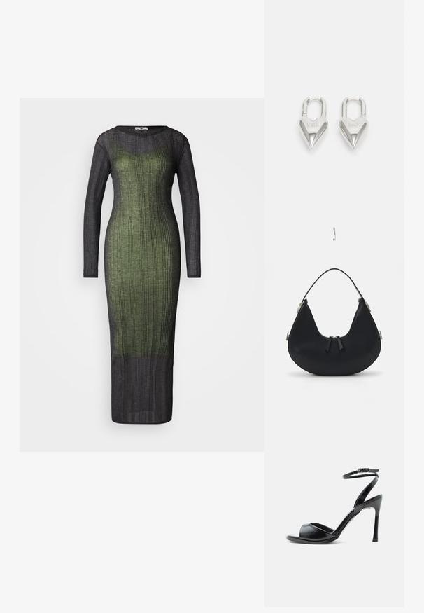 Langärmliges, geripptes Kleid mit einem Farbverlauf von dunkelgrün zu schwarz. Hergestellt aus einem leichten, strukturierten Stoff. Bodenlanger Schnitt.; Schwarze Sandalette mit hohem Absatz, offenem Zehenbereich, schlankem Stiletto-Absatz und Knöchelriemen mit Schnalle vor weißem Hintergrund.; Schwarze Lederhandtasche mit geschwungener Form, Reißverschluss, zwei schwarzen Quasten und silbernen Hardware-Akzenten, einschließlich eines einzigartigen Befestigungsdetails.; Silberne herzförmige Vorhängeschlösser mit eingravierten "JA"- und "NEIN"-Texten, polierte Oberfläche, symmetrisches Design und einem robusten Metallverschluss.