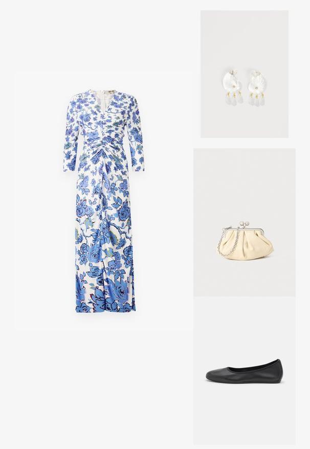 Maxi-jurk van witte stof met een blauw bloemenpatroon, lange mouwen, gerimpelde details bij de taille en een rits aan de voorkant.; Zwarte leren ballerina met een ronde neus, gladde textuur, minimale stikdetails en een flexibele zoolontwerp.; Geplooide beige leren clutch met een zilveren metalen frame, voorzien van twee ronde decoratieve sluitingen en een zilveren kettingriem.; Duidelijke hars oorbellen in schelpvorm met kleine gouden accenten en drie hangende doorschijnende druppelvormige bedels aan elk oorbel.