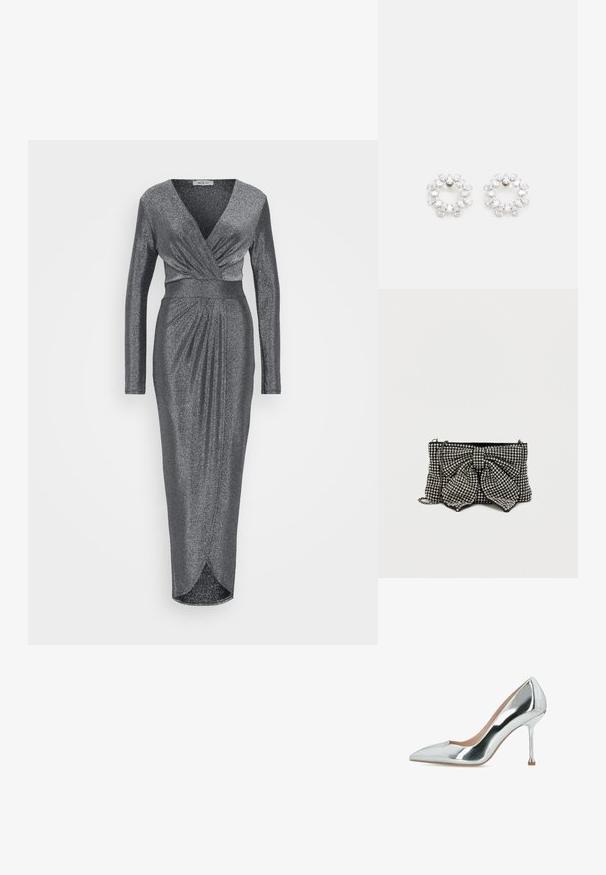 WAL G TALL LOLA GLITTER WRAP DRESS - Oblečenie na špeciálnu príležitosť - silver; Strieborný kovový dámsky lodička s ostrou špičkou, štíhlym ihličkovým podpätkom a hladkým, lesklým povrchom.; Čierna kabelka na ruku s veľkou mašľou, zdobená striebornými cvokmi, s reťazovým popruhom a textúrovaným povrchom, ktorý odráža svetlo.; Kruhové náušnice vyrobené z kovu, zdobené viacerými čírymi, fasetovanými kameňmi usporiadanými do trblietavého vzoru. Bezfarebné a reflexné.