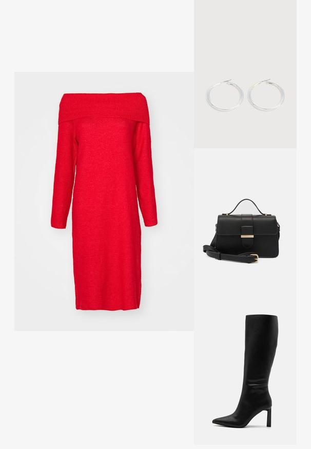 Robe tricotée rouge, décolletée sur les épaules, avec des manches longues, présentant un col côtelé et une silhouette droite. Texture douce et longueur au genou.; Even&Odd by Zalando Bottes - black; Sac à main en cuir noir avec des accents métalliques dorés, forme rectangulaire, fermeture à rabat, bandoulière réglable, texture lisse, design minimaliste.; Paire de boucles d'oreilles créoles argentées brillantes avec fermoirs en fil fin, présentée sur un fond gris clair.
