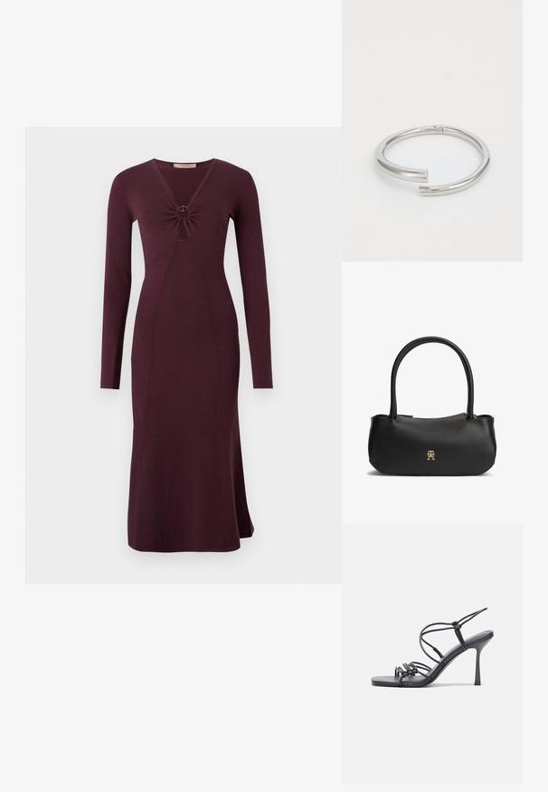 Langärmliges, weinrotes Kleid mit einer gedrehten Vorderseite und einem kreisförmigen Detail, enganliegender Silhouette und ausgestelltem Saum.; Schwarze, hochhackige Sandalen mit dünnen Riemen und einem geknoteten Design, einer glatten, rechteckigen Zehenpartie und einem eleganten Stiletto-Absatz.; Schwarze Ledertasche mit doppelten, runden Griffen, goldenem Reißverschluss und kleinem, goldfarbenem ineinandergreifendem Logo in der vorderen Mitte.; Calvin Klein SPIRAL - Armband - silver-coloured