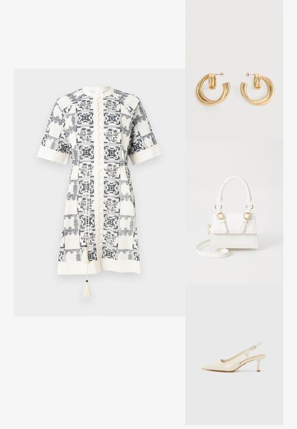 Robe à manches courtes, longueur genou, en tissu crème avec des motifs floraux et géométriques bleu marine, dotée d'une fermeture à boutons et de détails en franges.; Talons slingback beiges en cuir lisse. Présentent un bout pointu, un design découpé et un petit talon cylindrique pour plus de stabilité.; Sac à main en simili cuir blanc avec un design structuré, des accents en métal doré, deux poignées supérieures et une bandoulière réglable.; Paire de boucles d'oreilles créoles doubles en or brillant avec attaches à tige sur fond blanc.