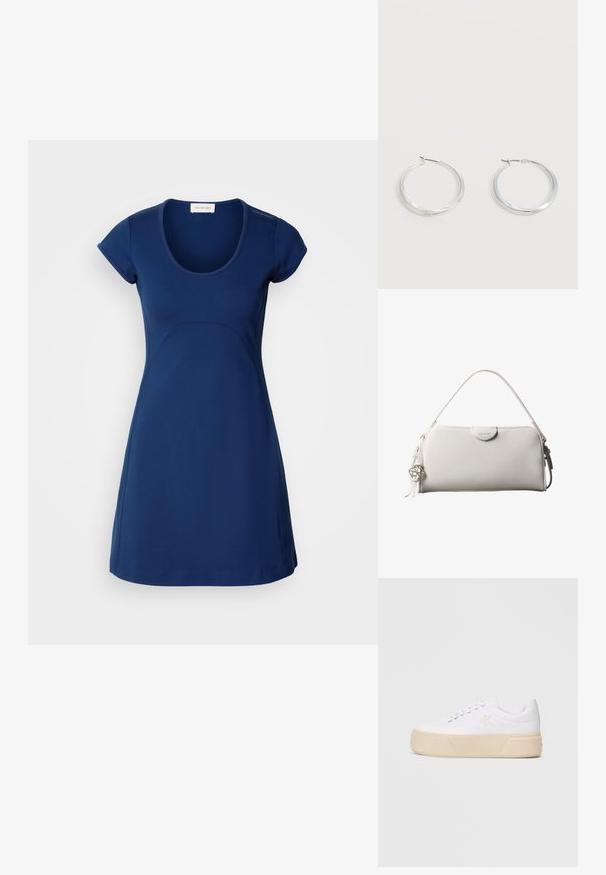 Marineblauwe jurk met korte mouwen, gemaakt van een gladde stof, met een ronde halslijn en een iets uitlopende rok, voorzien van subtiele naaddetails.; Witte canvas sneakers met een stevige beige platformzool, voorzien van een subtiel geborduurd logo aan de zijkant en een klassiek vetersluiting ontwerp.; Witte rechthoekige Calvin Klein handtas met enkele handgreep, minimalistisch ontwerp en decoratieve kwastjes met geometrische metalen hanger aan de zijkant.; Zilverkleurige metalen creolen oorbellen met een glad, licht gebogen oppervlak en sluitingen met haaksluiting op een effen witte achtergrond.