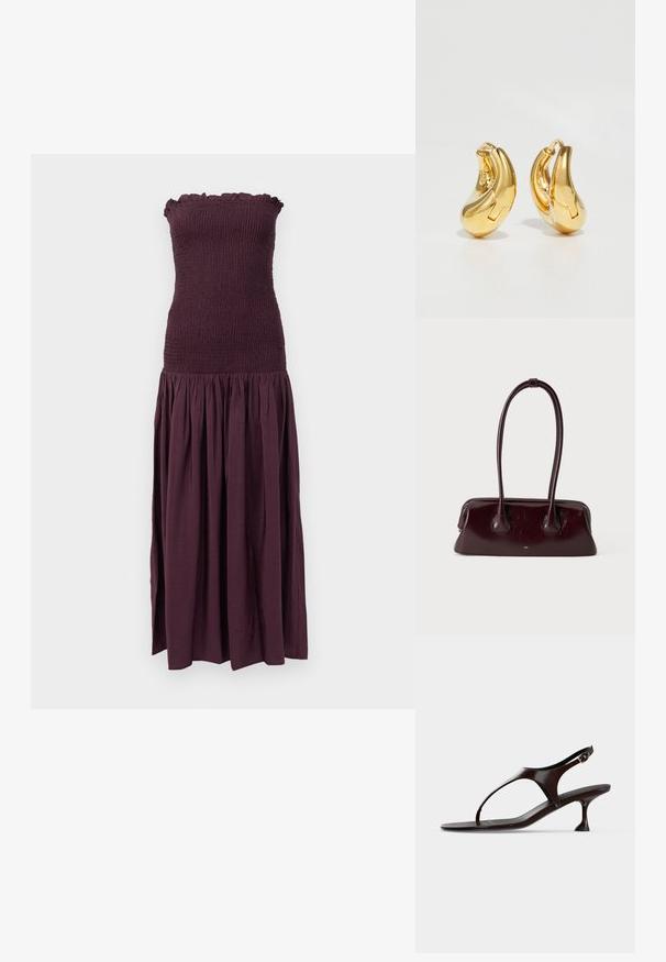 Robe sans bretelles de couleur violet foncé avec un corsage smocké, un col à volants et une jupe évasée et froncée. Fabriquée en tissu léger et texturé.; Sandale slingback en cuir verni marron foncé avec petit talon et bride entre les orteils sur fond blanc.; Sac à main en cuir brun foncé brillant avec de longues anses fines et une base rectangulaire structurée sur un fond clair uni.; Boucles d'oreilles en or en forme de d'anneaux lisses et courbés avec une finition polie. Équipées d'un mécanisme de fermeture et de légères indentations pour le détail.