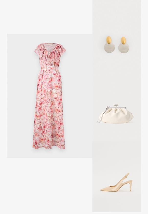 Florale maxi-jurk in roze tinten. Kenmerkt zich door een ruches halslijn, korte mouwen en een aansluitende taille. Gemaakt van lichtgewicht, doorschijnende stof.; Nude gepatineerd leren slingbackhak met een spitse neus, open vamp en een dunne stilettohak. Bevat een ronde gouden accent op de band.; Crèmekleurige stoffen clutch met een geplooid ontwerp, een zilverkleurig metalen frame, twee decoratieve balletjes en een zilveren kettingriem.; Gouden en zilveren metalen oorbellen met een ronde schijfbasis en een ovale bovenstuk, gladde textuur en gepolijste afwerking.