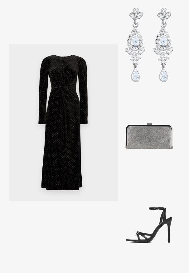 Schwarzes Samtkleid mit langen Ärmeln, einem geknoteten Vorderdesign und weißen Punkten, das eine bodenlange Silhouette hat.; Schwarze High-Heeled-Sandale mit dünnem Knöchelriemen, spitzer Spitze und dekorativer Strassverzierung vorne. Glatte Lederstruktur.; Rechteckige silberne Clutch-Tasche, bedeckt mit kleinen Strasssteinen, mit einem schwarzen und silbernen Metallrahmen und einem Verschluss.; Elli ANTIQUE DROP - Ohrringe - weiß