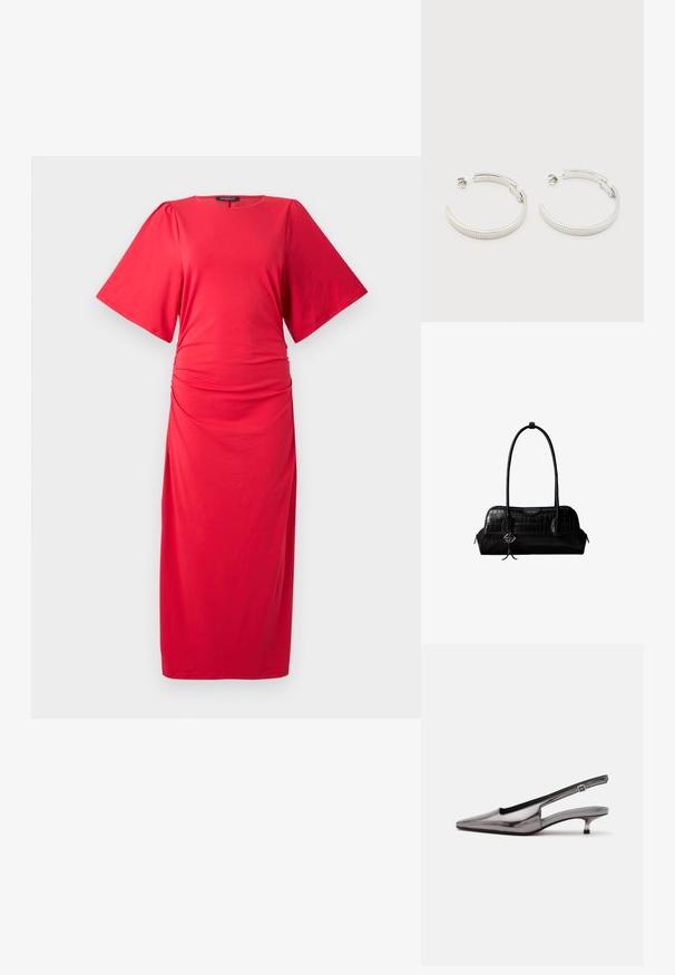 Červené midi šaty s krátkymi širokými rukávmi, okrúhlym výstrihom a zberaním v oblasti pásu, s hladkou, elastickou textúrou.; Metalicky sivá slingback obuv so špicatou špičkou, nízkym kitten podpätkom a nastaviteľným remienkom na bielom pozadí.; Čierna kožená kabelka na rameno s krokodílou štruktúrou, dlhými remienkami a malým strieborným príveskom s logom na jednom remienku.; Strieborné polkruhové náušnice s ryhovanou textúrou a zadnou západkou na bielom pozadí.