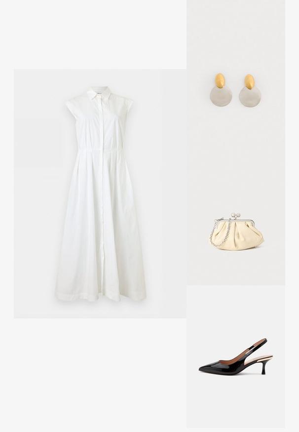 Robe blanche sans manches boutonnée avec col et taille cintrée, s’étendant en une longue jupe fluide.; Escarpin slingback en cuir verni noir avec bout pointu et petit talon kitten sur fond blanc uni.; Pochette en cuir beige plissé avec un cadre en métal argenté, dotée de deux fermoirs ronds décoratifs et d'une chaîne en argent.; Boucles d'oreilles en métal doré et argenté avec une base en disque rond et une pièce supérieure ovale, texture lisse et finition polie.