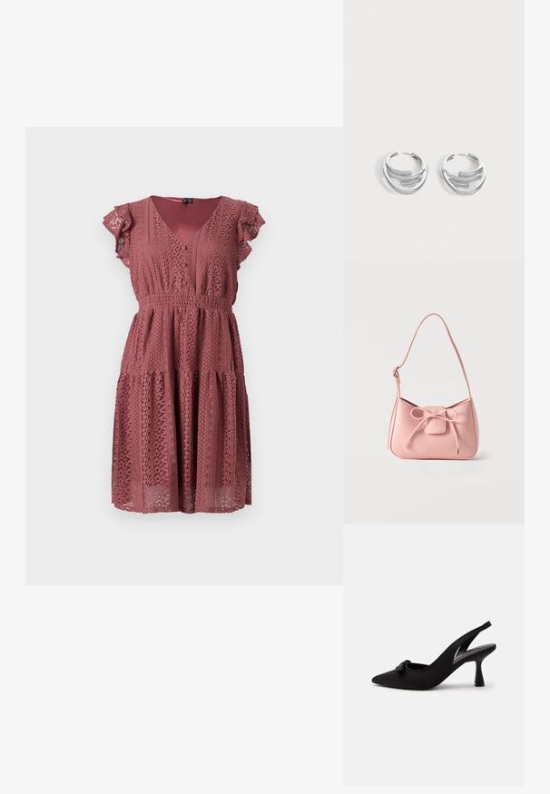 Vestido de mangas acampanadas en rosa empolvado con detalles de encaje, escote en V, cintura elasticada y falda en capas con patrones recortados.; Zapato de tacón alto de punta afilada con tira trasera negra, con un pequeño lazo en la parte delantera y tacón estrecho, mostrado sobre un fondo blanco.; Bolso pequeño de hombro color rosa pastel con correa ajustable y detalle de lazo en el frente con extremos dorados sobre un fondo liso.; Par de pendientes de aro plateados pulidos con diseño de barra curva en capas sobre un fondo claro y liso.