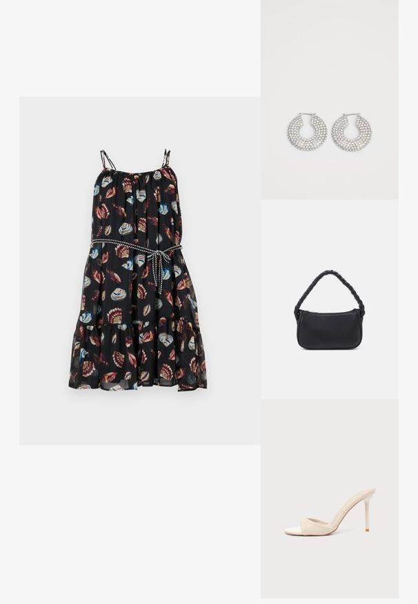 Vestido negro con dobladillo acampanado, con patrones de conchas coloridas. Tiene tirantes ajustables y una cintura ceñida con un lazo de contraste.; Mule beige de tacón alto con punta abierta, tira acolchada y tacón de aguja delgado sobre un fondo claro y liso.; Bolso negro de forma redondeada, hecho de material liso. Presenta un asa trenzada y un cierre de cremallera para un almacenamiento seguro.; Aros de plata en forma de aro adornados con múltiples embellishments de cristal transparente, con una superficie texturizada y un diseño circular abierto.