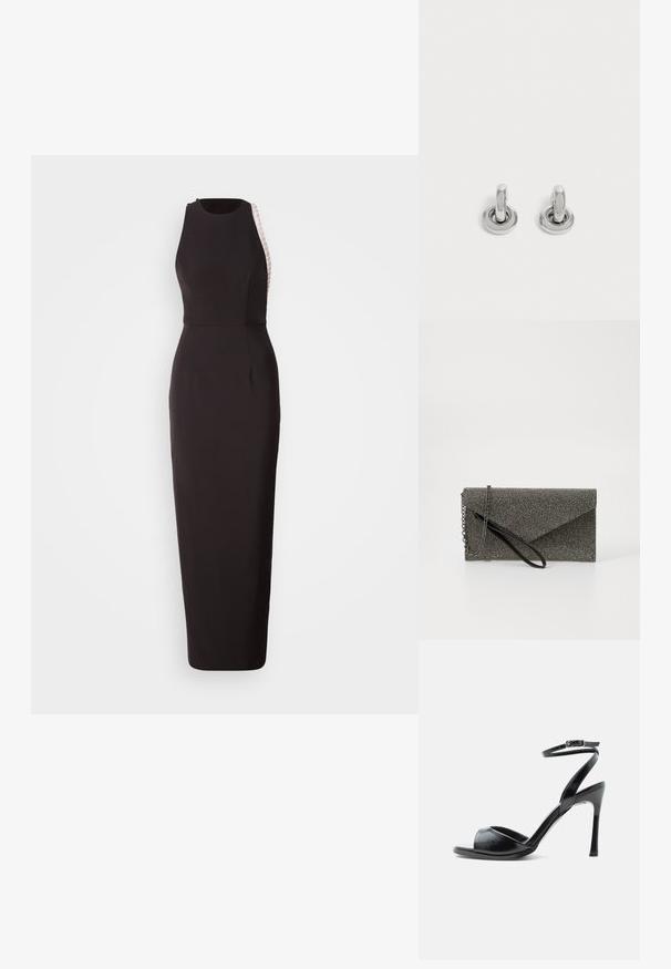 Vestido negro sin mangas con una silueta ajustada, que presenta un panel lateral texturizado y un escote sutil en forma de curva. Hecho de una tela suave.; Sandalia negra de tacón alto con puntera abierta, tacón de aguja delgado y correa en el tobillo con hebilla sobre fondo blanco.; Cartera de mano metálica gris con patrón de malla texturizada, diseño de sobre, cadena como correa y una correa de muñeca delgada y elegante.; Par de pequeños pendientes de aro plateados brillantes con base redonda, exhibidos sobre un fondo claro y liso.