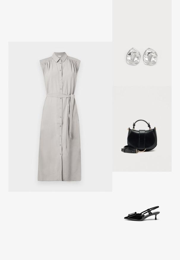 Robe shirt sans manches gris clair avec un devant boutonné, des détails froncés aux épaules, une ceinture à la taille et une coupe droite. Texture de tissu lisse.; Talons aiguilles en cuir verni noir avec un bout pointu, un détail en nœud à l'avant et un petit talon stiletto. Les brides sont équipées de boucles ajustables.; Sac à main en cuir noir à silhouette courbée, accents dorés et bandoulière amovible. Il comporte une poignée supérieure et des détails de couture verticale.; Boucles d'oreilles en forme abstraite argentées avec une finition poli, présentant des courbes lisses et des contours subtils. Pas de motifs ou d'accents visibles.