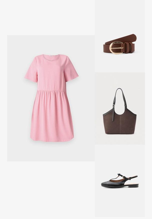 Kort lyserød kjole lavet af blødt stof med korte ærmer, rund halsudskæring og en samlet talje. Glat tekstur, enkel design.; Sort læder flad slingback-sko med T-rem og guldlås på neutral baggrund.; Brun tote-taske med sorte justerbare skulderstropper og sølvspænde, glat tekstur, enkelt og struktureret design på en ensfarvet baggrund.; Brun læderbælte med en skinnende guldspænde og to lædersløjfer. Glat tekstur, flad design og afrundede ender.