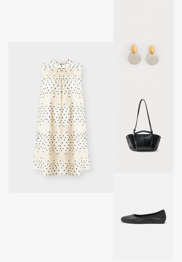 Robe crème sans manches à pois noirs, encolure froncée et silhouette droite et ample.; Ballerines en cuir noir avec un bout rond, texture lisse, détails de couture minimalistes et design de semelle flexible.; Sac à main en cuir noir avec une silhouette courbe, des côtés froncés, une anse tressée et une longue bandoulière fine sur fond blanc.; Boucles d'oreilles en métal doré et argenté avec une base en disque rond et une pièce supérieure ovale, texture lisse et finition polie.