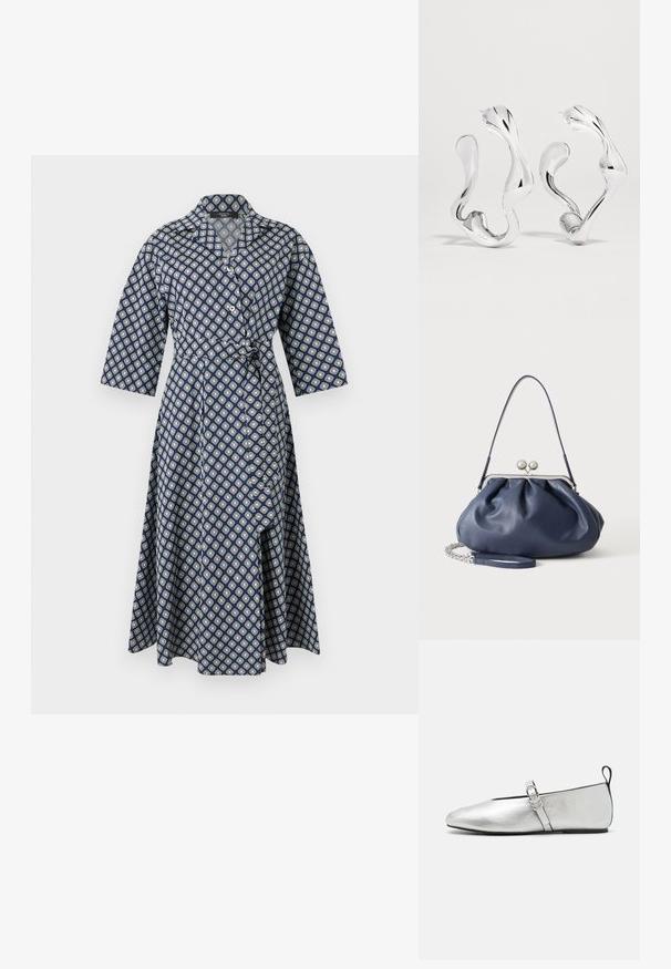 Robe portefeuille bleu marine à motif géométrique blanc, manches trois-quarts, large col et taille nouée, coupe trapèze longueur genou.; rag & bone SPIRE MARY JANE - Babies - silver; Sac à main en cuir bleu marine doux avec fermeture à boucle argentée, une seule bandoulière, et une chaîne de poignet amovible sur fond blanc.; Boucles d'oreilles créoles ondulées abstraites en ton argent avec une surface lisse et réfléchissante et des formes organiques irrégulières.