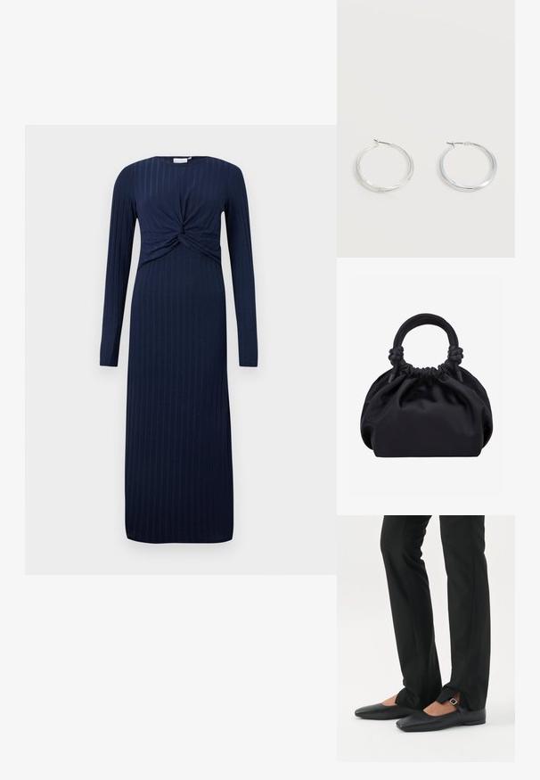Navyblauwe jurk met lange mouwen en een gedraaide knoopdetail aan de voorkant, met een geribbelde textuur en een rechte, vloerlange silhouet.; Benen met zwarte smalle broek met voorsplitten aan de zoom, gecombineerd met zwarte platte Mary Jane-schoenen met een klein gespje.; Zwarte zachte stoffen handtas met geplooide bovenkant en ronde gewatteerde handvatten, vastgeknoopt aan elke kant.; Zilverkleurige metalen creolen oorbellen met een glad, licht gebogen oppervlak en sluitingen met haaksluiting op een effen witte achtergrond.