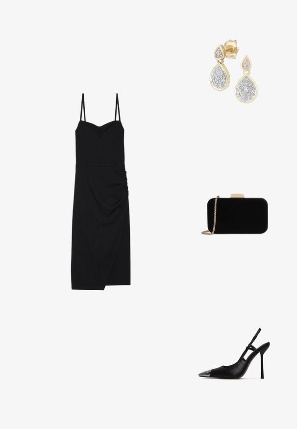 Schwarzes geripptes Kleid mit dünnen verstellbaren Trägern, einem herzförmigen Ausschnitt, seitlichen Raffungselementen und einem asymmetrischen Saum. Hergestellt aus elastischem Stoff.; Schwarzer Slingback-Pump mit spitzem Zeh und glänzender metallischer Kappe. Verfügt über einen hohen Stiletto-Absatz und einen schmalen Knöchelriemen. Glatte Lederoberfläche.; Schwarze Samt-Clutch mit goldfarbener Hardware, rechteckiger Form und Kettenriemen, mit glatter Textur und ohne sichtbare Muster.; Tropfenohrringe mit einem goldenen Rahmen und silbernen Akzenten, verziert mit mehreren kleinen, runden glitzernden Steinen in einer dekorativen Anordnung.