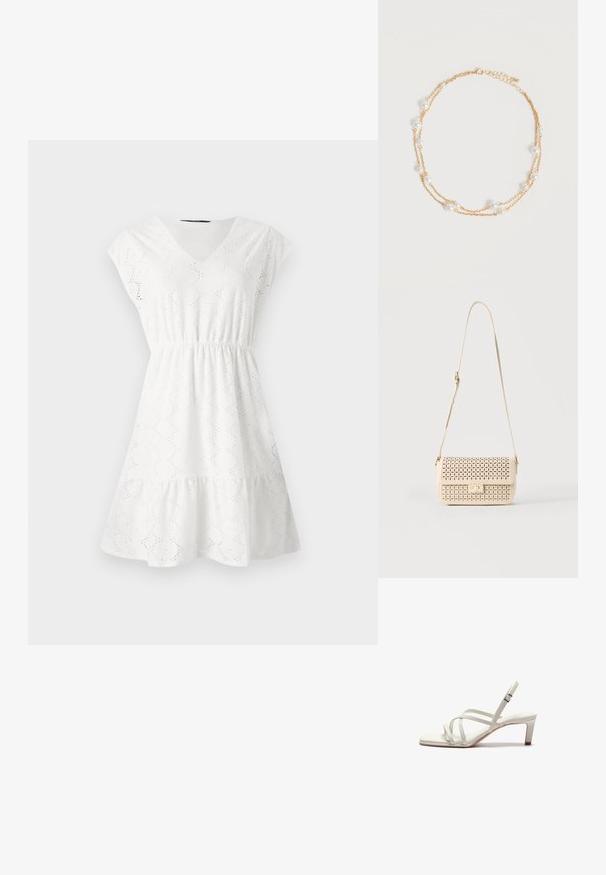 Valge kleit, millel on V-kaelus, lühikesed varrukad ja elastne talje. Kanga pinnal on lõikepatternid ning volangiga äär.; Zign by Zalando Klassikalised kontsakingad - off white; Beež õlakott perforatsioonidega lillemustriga, klapiga sulgemine, ristkülikukujuline ja reguleeritava rihmaga.; Õrn kahekordne kuldne kett kaelas, millel on ühtlaselt jaotatud väikesed valged pärlid lihtsal heledal taustal.
