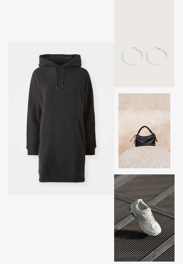 Schwarzes Kapuzenkleid mit Kängurutasche, gerippten Bündchen und verstellbaren Kordeln. Hergestellt aus weichem Stoff mit lockerer Passform.; Weiße Nike-Laufschuhe mit Mesh- und synthetischem Obermaterial, die auf einem Metallgittersockel im sanften natürlichen Licht liegen.; Schwarze geraffte Handtasche mit einem gesammelten Griff, die auf einer strukturierten Steinkugel vor einem beigen Betonwand-Hintergrund liegt.; Paar glänzende silberne Creolen mit dünnen Drahtverschlüssen, dargestellt vor einem hellgrauen Hintergrund.