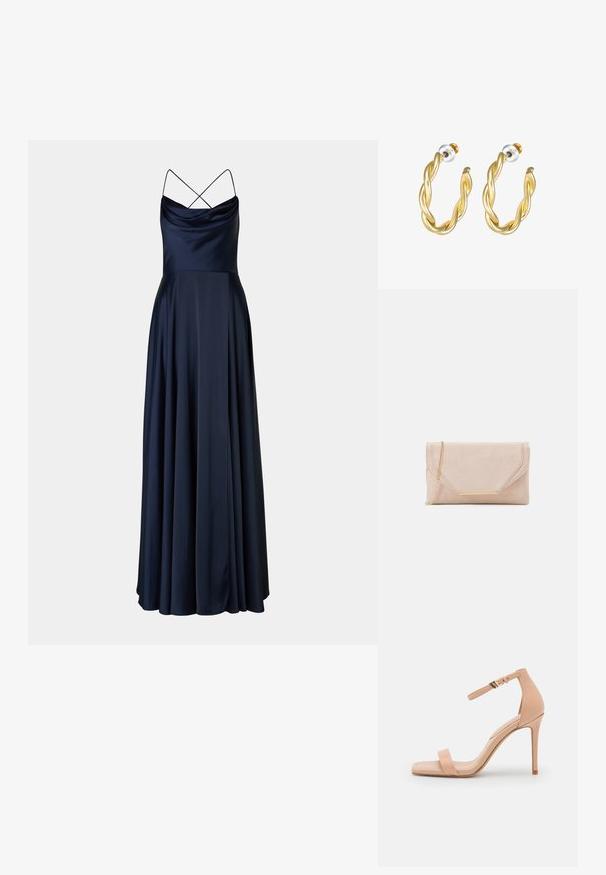 Marineblauwe satijnen avondjurk met een cowl-nek, dunne kruislingse bandjes en een vloeiende, volle rok. Gladde textuur en elegante silhouet.; Nude hoge hak sandaal met een vierkante neus, voorzien van een enkele teband en een enkelbandje dat is vastgezet met een gouden gesp. Gladde leren textuur.; Beige suede clutch met een gouden kettingstrap en rechthoekige hardware-accent. Kenmerkt een omgevouwen klep met schuin afgesneden randen en stiksels.; Gouden gedraaide oorringen met een gladde afwerking, voorzien van een transparante achterkant en goudkleurige hardware.
