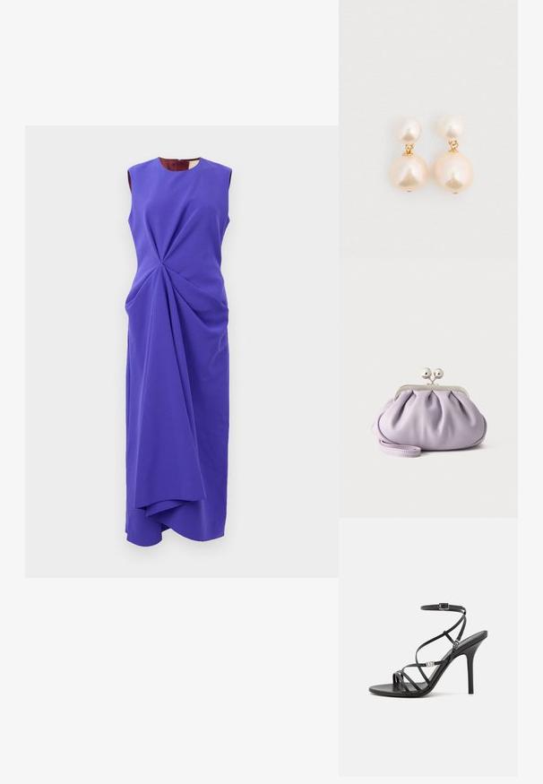 Robe midi sans manches purple avec des plis drapés asymétriques commençant à la taille, dotée d'un décolleté rond et d'une silhouette ajustée.; Sandale noire à talons hauts avec des brides fines, une boucle à la cheville, une surface en cuir lisse et un talon aiguille élancé.; Pochette lavande douce avec tissu froncé, fermoir kiss-lock argenté et bracelet assorti sur un fond clair uni.; Boucles d'oreilles en perles présentant deux perles texturées de couleur blanc cassé, de tailles graduées, reliées par un élément en métal doré. Finition lisse et brillante.