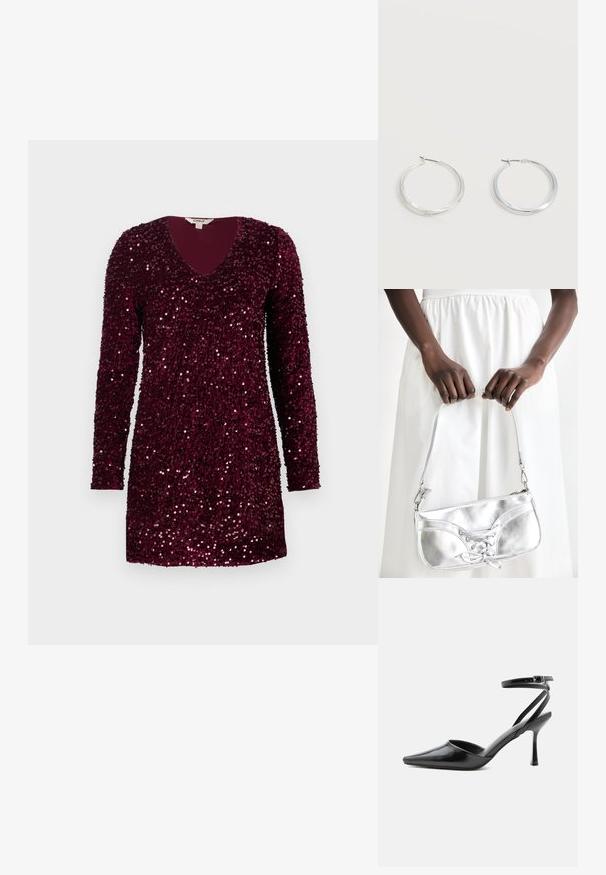 Robe mini à manches longues de couleur bourgogne profonde, recouverte de sequins brillants, avec un décolleté en V et un ourlet droit.; Escarpin noir à bout pointu avec fines brides de cheville et fermeture à boucle argentée sur fond clair uni.; Sac à main en métal argenté avec un détail à lacets, arborant un design épuré et une courte sangle. Le sac est tenu dans les mains, mettant en valeur sa texture.; Boucles d’oreilles créoles en métal argenté avec une surface lisse légèrement incurvée et des fermoirs à clapet sur un fond blanc uni.