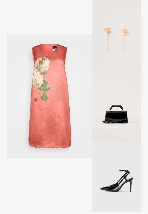 Koralfarvet ærmeløs kjole med V-udskæring, der har et stort blomstermotiv med cremefarvede roser og grønne blade på venstre side, glat tekstur.; Sorte laklæder højhælede slingback-sko med spids tå, justerbar ankelrem og åben sider. Glat tekstur.; Sort blank rektangulær håndtaske med topstrop, guldfarvet hardware og aftagelig rem, placeret på en ensfarvet lys baggrund.; Øreringe i guldbelagt metal formet som delikate blomster med lange, tynde stilke og kroglukninger på en ensfarvet baggrund.