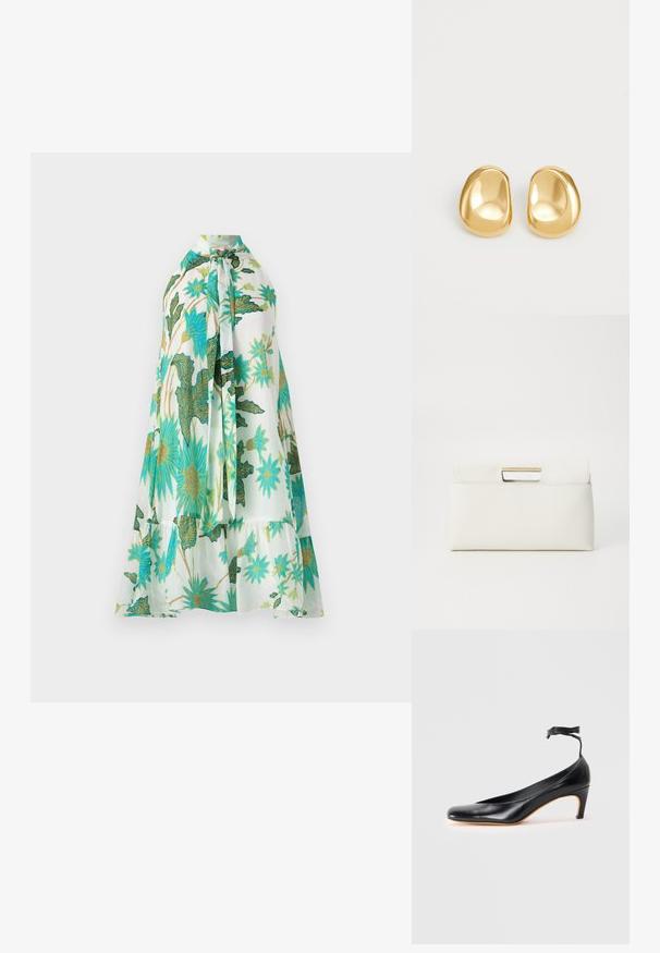 Blomsterkjole med halterneck, med hvid baggrund og levende blå og grønne blomsterdesigns, blødt stof og lagdelt design.; Sorte læderpumper med spidse tæer, slank hæl og ankelrem med frynseaccent. Glat overflade og strømlinet design.; Furla GIADA POUCH - Clutches - panna; Guldfarvede stud øreringe med en glat, rund form og en reflekterende overflade, der fremhæver et minimalistisk design uden synlige mønstre.