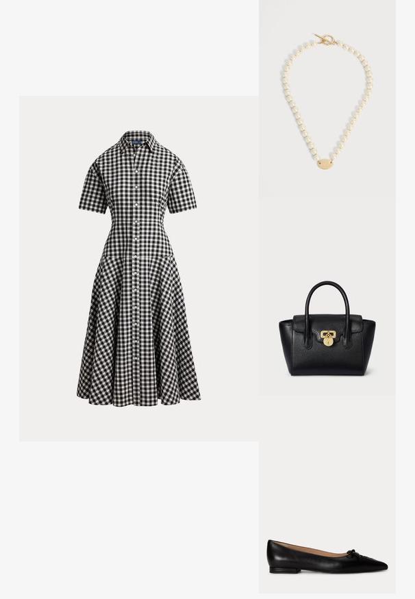 Zwart-wit geruite gingham korte-mouwen overhemdjurk met een getailleerde taille, knoopsluiting vooraan en uitlopende midi-rok.; Zwarte leren platte schoen met puntige neus en kleine strikdetail bovenop, lage hak en beige binnenvoering.; Zwart leren handtas met een gestructureerde vorm, textuur op het oppervlak, twee bovenhandgrepen en een gouden slotsluiting.; Parelketting met gouden toggle-sluiting en een ovale gouden hanger gegraveerd met letters op een effen witte achtergrond.