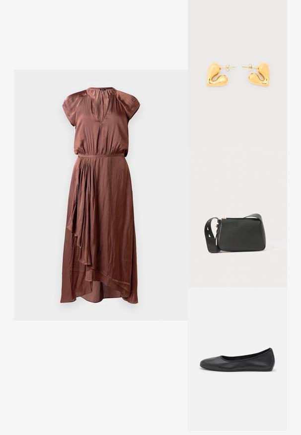 Mooie bruine midi-jurk van soepel materiaal, met korte kapmouwen, een geplooid middenstuk en een asymmetrische zoom met een vloeiende uitstraling.; Zwarte leren ballerina met een ronde neus, gladde textuur, minimale stikdetails en een flexibele zoolontwerp.; Zwarte leren crossbody tas met een rechthoekige vorm, gestructureerd oppervlak, gouden hardware en een verstelbare schouderband met uitsnijdingen.; Oorbellen in goudkleur in de vorm van een hartje, met een glad, gebogen ontwerp en vlindersluiting, geplaatst op een witte achtergrond.
