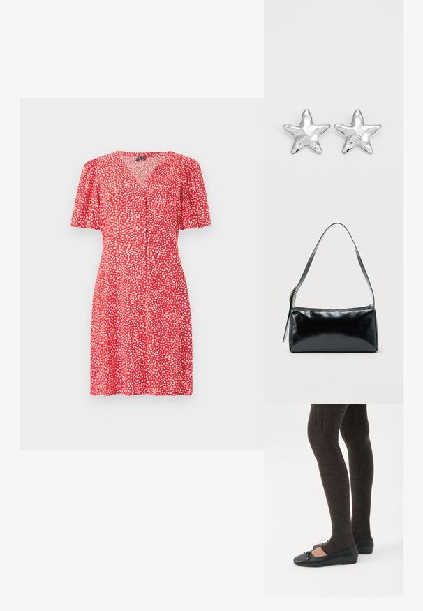 Vestido rojo con escote en V y mangas cortas abullonadas. Presenta un patrón de puntos blancos y detalles de botones en el frente. Tejido liviano.; Piernas con leggings oscuros acanalados combinados con bailarinas negras que presentan pequeños detalles de lazo sobre un fondo blanco.; Bolso de hombro rectangular negro con una correa ajustable y un cierre de cremallera superior sobre un fondo liso.; Pendientes en forma de estrella plateada con una superficie pulida y brillante. Cada pendiente presenta cinco puntas y sutiles detalles de textura en la superficie.