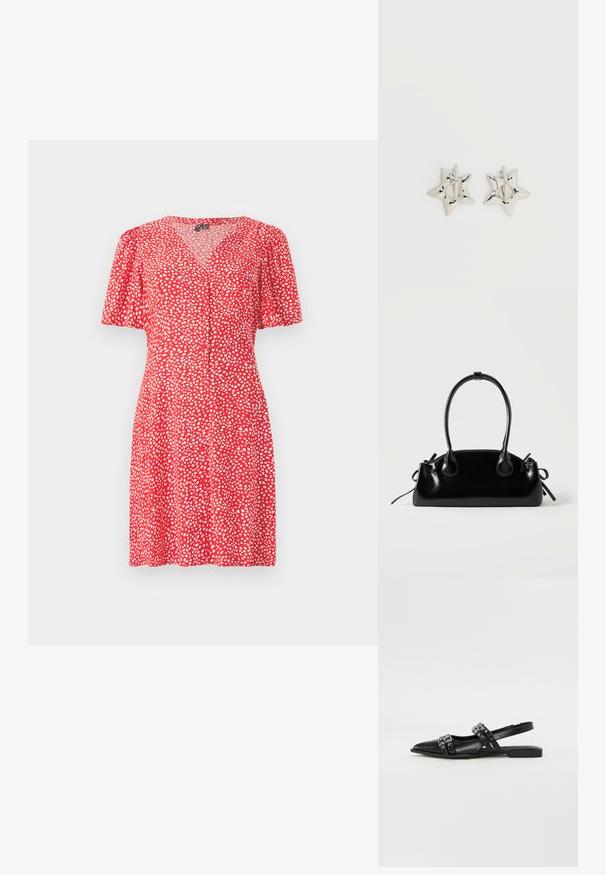 Vestido rojo con escote en V y mangas cortas abullonadas. Presenta un patrón de puntos blancos y detalles de botones en el frente. Tejido liviano.; Even&Odd Bailarinas con tira trasera - black; Pequeño bolso negro brillante con dos asas largas y detalles de cordón lateral sobre un fondo claro liso.; Pendientes de aro plateados en forma de estrella con un acabado liso y pulido sobre un fondo blanco liso.