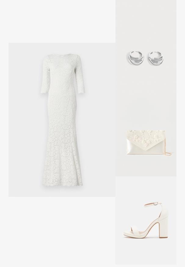 Hvid blondekjole med en tætsiddende overdel, lange ærmer og en flagrende nederdel. Har et blomsterdesign og bølgede kanter. Glat tekstur.; Hvide højhælede sandaler med ankelrem, minimalistisk design, åben tå, blokhæl og glat lædertekstur.; Cremefarvet satin clutch med perle- og blomsterbroderi på klappen og en tynd guldkæde som strop på hvid baggrund.; Par polerede sølv hoops øreringe med lagdelt, buet stangdesign på en ensartet lys baggrund.