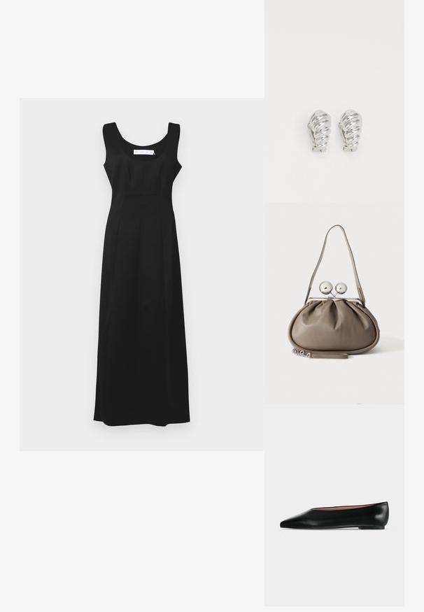 Vestido maxi negro sin mangas con escote redondeado, que presenta un corpiño ajustado y una falda fluida. Tejido suave con un ligero brillo.; Zapato plano negro de cuero para mujer con punta puntiaguda y tacón bajo, mostrado de lado sobre un fondo liso gris claro.; Bolso de mano de cuero gris con forma redondeada, cierre superior con dos grandes esferas plateadas y una sola asa de correa.; Pendientes de clip plateados con un diseño en espiral, que presentan una textura metálica suave y formas redondeadas. Sin adornos ni patrones visibles.
