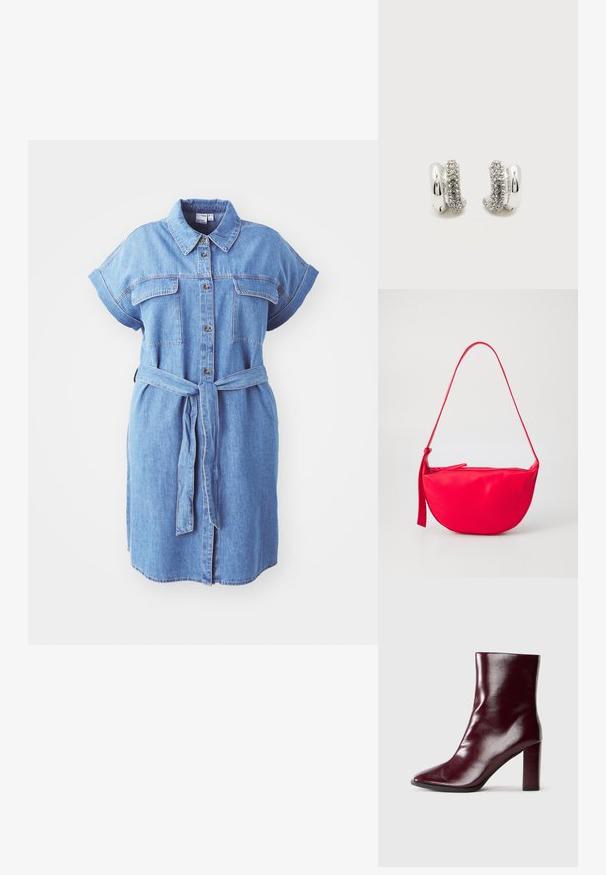 Denim skjortekjole med korte ærmer, knaplukning foran, to brystlommer og en bundet taljebælte; har en lige snit og mellemlang design.; Skinnende mørk bordeaux læderstøvle til midt på læggen med spids tå og blokeret høj hæl på neutral baggrund.; Rød læder skuldertaske med en buet form, en lynlåslukning og en tynd justerbar rem. Glat tekstur med syningsdetaljer.; Par sølv øreringe i hoop-design, hver med en glat halvdel og en halvdel belagt med små klare rhinsten.