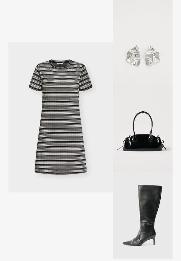 Robe courte à manches courtes et longueur genou avec des rayures horizontales noires, blanches et grises, dotée d'un col rond et d'une texture côtelée.; Bottes noires en cuir montant jusqu'au genou, avec un talon fin, un bout pointu et des détails de lanière à la cheville. Texture lisse et design ajusté.; Petit sac à main noir brillant avec deux longues anses et des détails à cordon sur les côtés sur un fond clair uni.; Boucles d'oreilles en métal argenté avec un design ondulé et sculptural, présentant une finition polie et des formes irrégulières, mettant en valeur une esthétique contemporaine.
