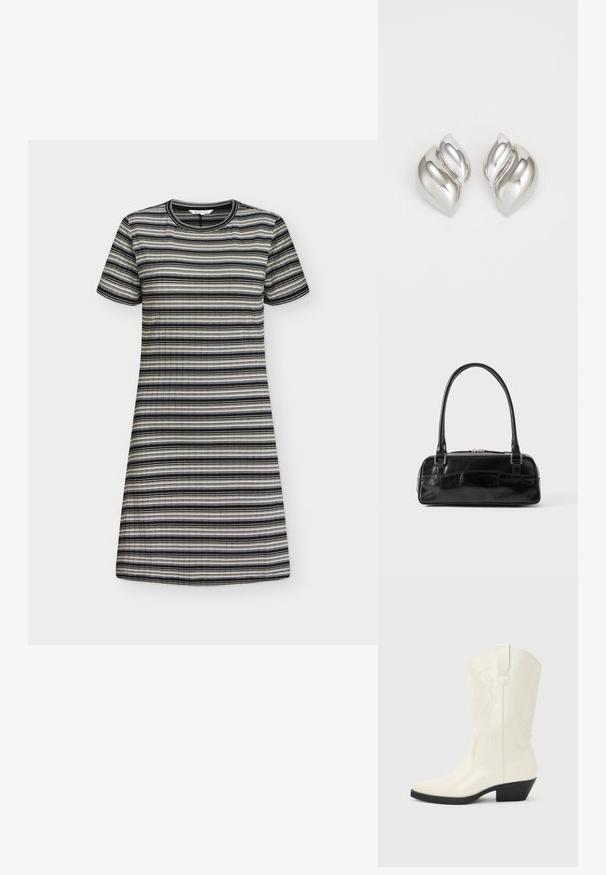 Robe courte à manches courtes et longueur genou avec des rayures horizontales noires, blanches et grises, dotée d'un col rond et d'une texture côtelée.; Botte blanche de style western mi-mollet avec bout pointu, talon empilé noir, coutures décoratives et languette de tirage sur la tige.; Sac à main en cuir noir de forme rectangulaire, doté d'une seule ansse structurée, de quincaillerie argentée et d'une fermeture éclair. Texture lisse.; Boucles d'oreilles en argent avec une forme organique et abstraite. Surface lisse et brillante avec un design effilé. Présente des courbes subtiles et un détail central en ligne.