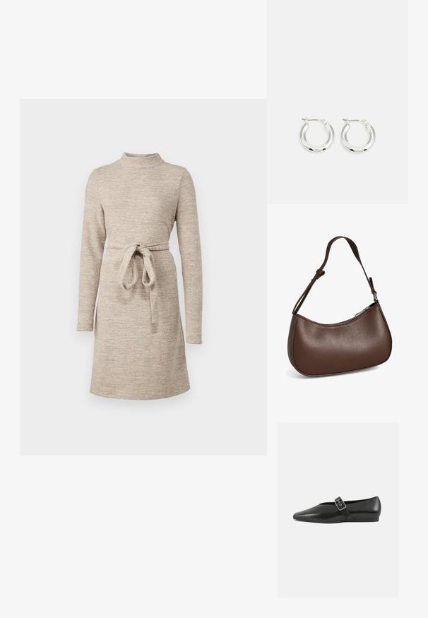 Robe en tricot beige avec un col montant, des manches longues et une ceinture en tissu à la taille. Texture douce et coupe évasée, arrivant au genou.; Chaussure plate en cuir noir avec un orteil pointu, présentant une sangle à boucle métallique sur le cou-de-pied et une semelle basse et flexible.; Petit sac bandoulière en cuir marron avec sangle réglable et fermeture éclair, présenté sur fond blanc. Aucun logo ou décoration visible.; Boucles d'oreilles en argent avec une finition polie, présentant une forme circulaire et une fermeture à charnière. Texture lisse avec un minimum de détails.