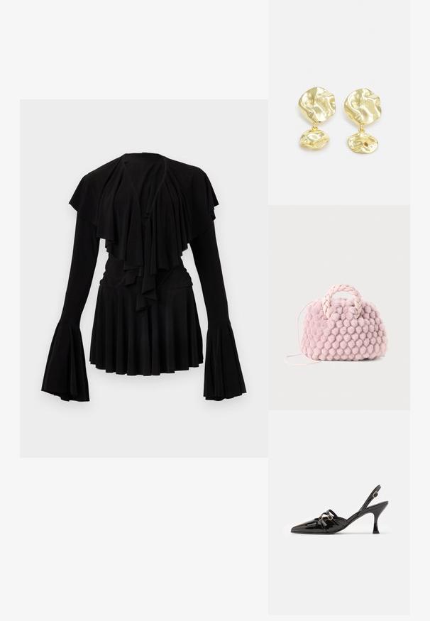 Schwarzes Oberteil mit geschichteten Rüschen am Ausschnitt und langen Glockenärmeln, mit plissiertem Saum und weicher Stofftextur.; ALOHAS JOELLE ONIX - Pumps - black; Rosa Pom-Pom Handtasche mit geflochtenem Griff und dünnem Schulterriemen. Rundform, weiche Oberfläche, kompaktes Design.; Goldfarbene Tropfohrringe mit einem abstrakten, strukturierten Design, bestehend aus zwei unregelmäßig geformten Elementen, wobei eines größer oben und das andere kleiner darunter ist.