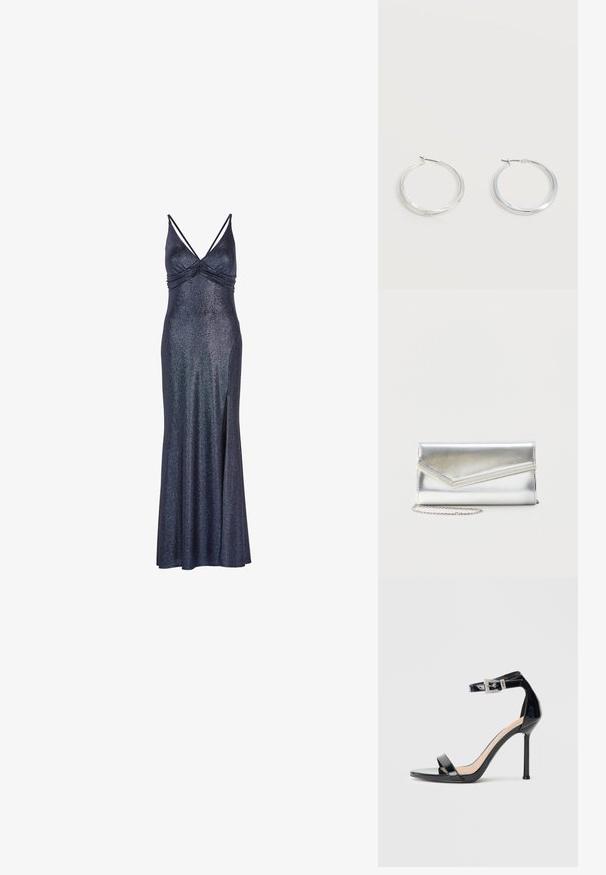 Lang, marineblå, ærmeløs kjole med en skinnende finish. Har en samlet bust og en sideslids for nem bevægelse. Metallisk accent i stoffet.; Sort højhælet sandal i laklæder med ankelrem. Har minimalistisk design, åben tå og spænde med rhinsten-detaljer.; Skinnende sølv clutch taske med kuvertlåg og dekorativ kant, lille sølvkæde, på ensartet lys baggrund.; Sølvfarvede metaloorringe med glat, let buet overflade og låsemekanisme på en ensfarvet hvid baggrund.