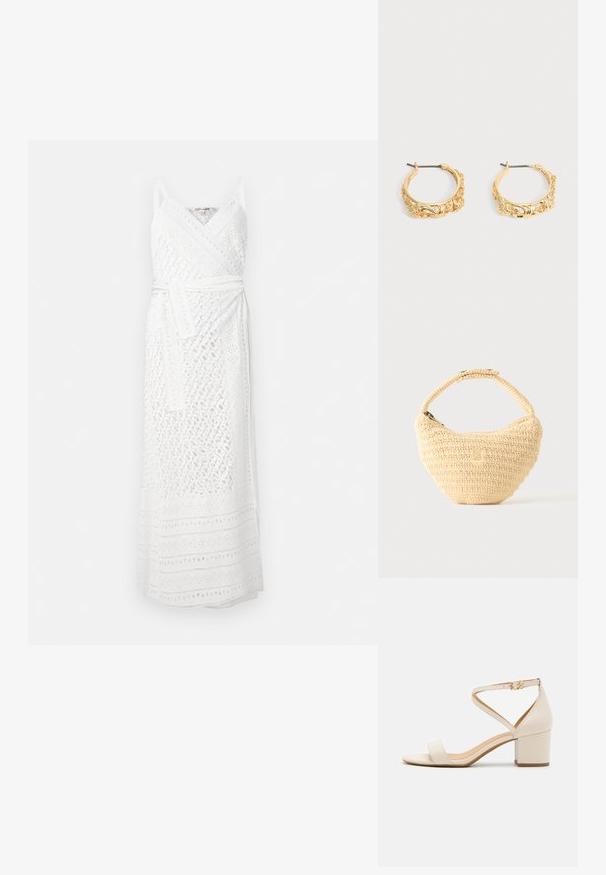 Witte wikkeljurk met een textuurdesign, voorzien van dunne bandjes en een riem. De stof heeft ingewikkelde uitsnijdingen en een lange silhouet.; Beige blokhak sandalen met een minimalistisch ontwerp, open neus en verstelbare enkelriem met een gouden gesp detail. Zachte textuur.; Beige geweven handtas met afgerond lichaam, ritssluiting en een korte, dikke band in een eenvoudige, gestructureerde haakstijl.; Set gouden creolen met sierlijke bloem- en bladreliëf op een neutrale achtergrond.